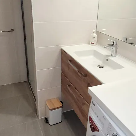 Appartement Grand 4 Aux Gets, Proche Pistes - Fr-1-598-164 *